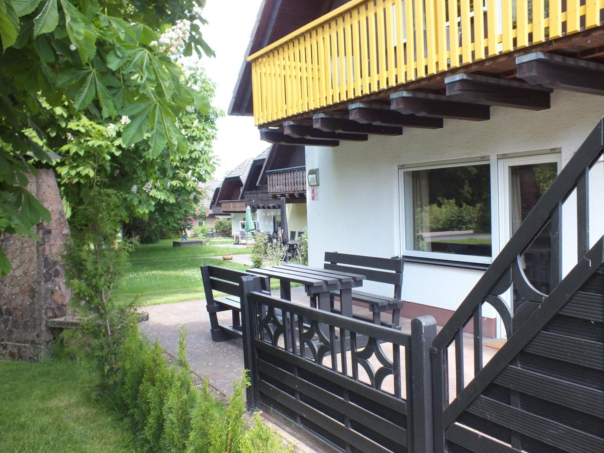 Ferienhaus Moni Mit 2 Separaten Wohnungen Am Silbersee Frielendorf Екстериор снимка