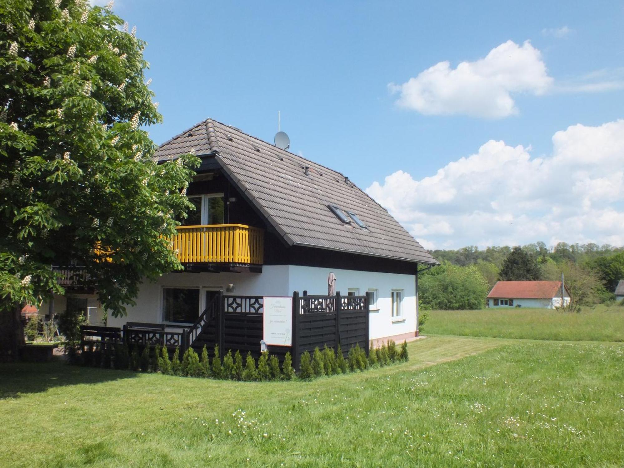 Ferienhaus Moni Mit 2 Separaten Wohnungen Am Silbersee Frielendorf Екстериор снимка